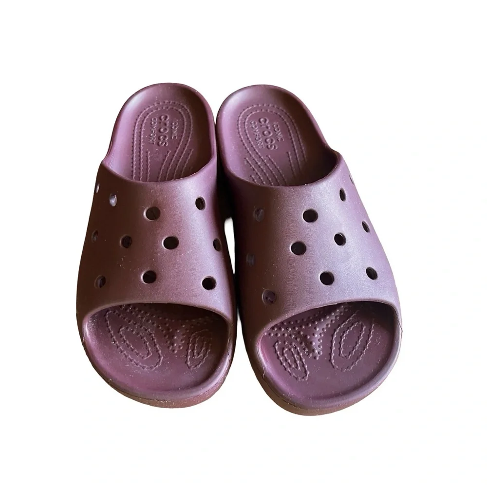 Crocs Platform Slide Sandals Beach Shoes Travel Pool Dark Cherry Plum Sz 6 EUC - Picture 4 of 9